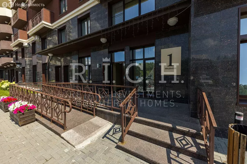 3-комнатная квартира: Челябинск, Лесопарковая улица, 8 (82 м) - Фото 1