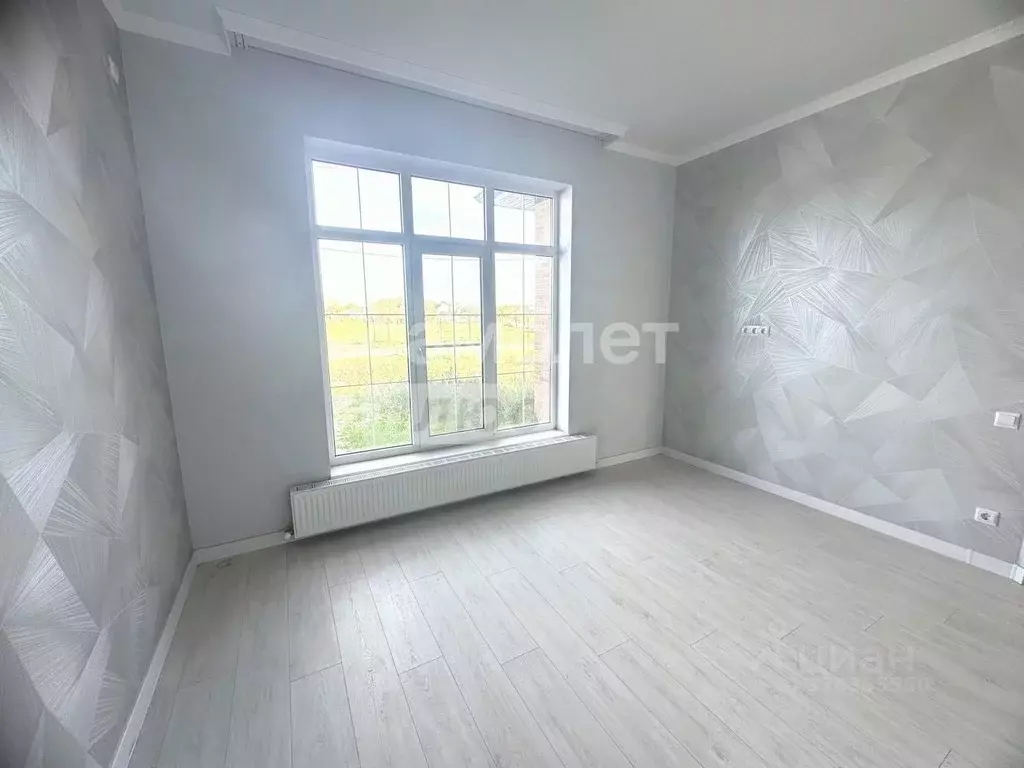 Дом в Краснодарский край, Кореновск ул. Хабибуллина (110 м) - Фото 1