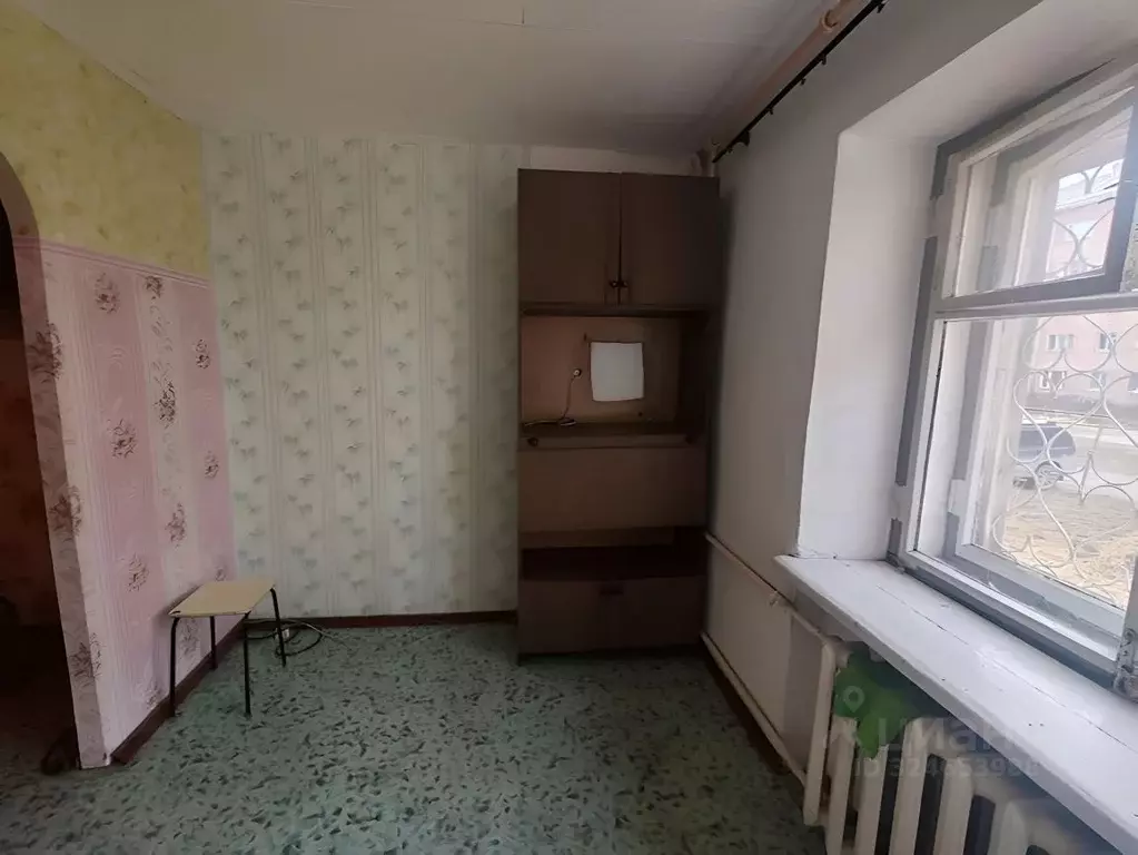 Комната Свердловская область, Асбест ул. Челюскинцев, 13 - Фото 2