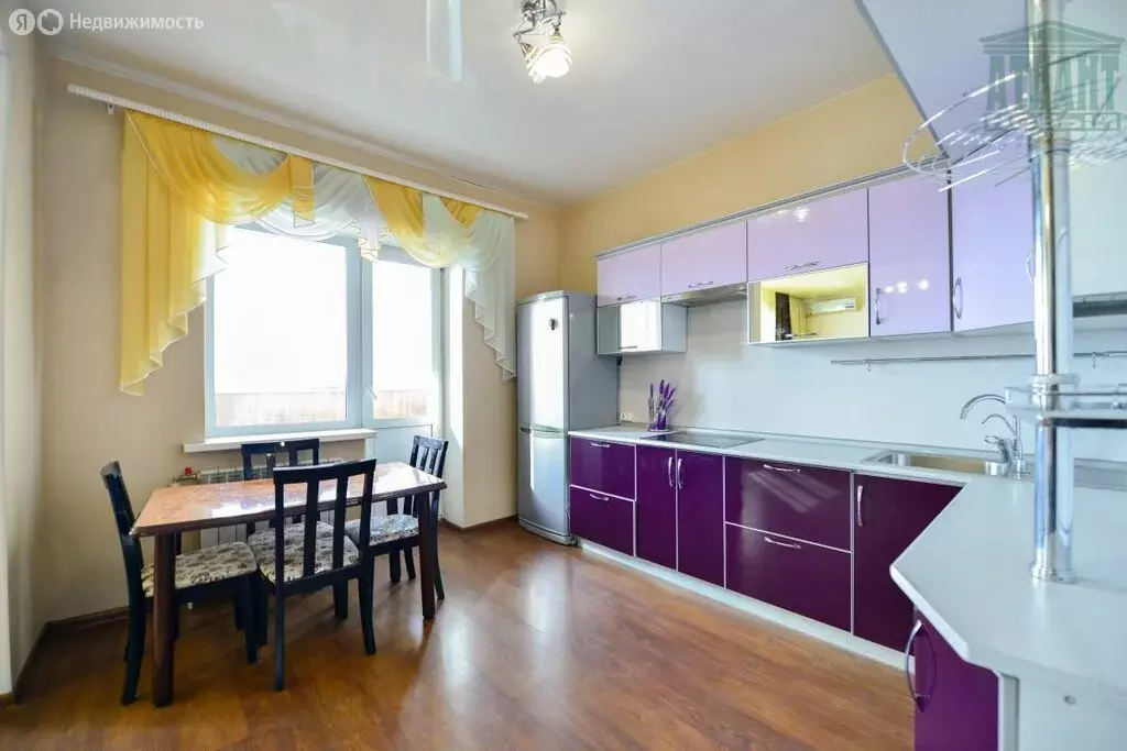 2-комнатная квартира: Хабаровск, Краснодарская улица, 17 (56.6 м) - Фото 1