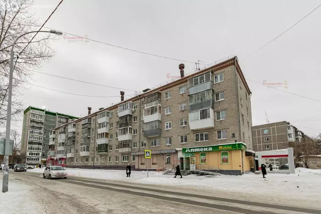 2-комнатная квартира: Екатеринбург, Белоярская улица, 19 (41 м) - Фото 2