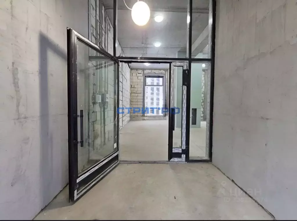 Торговая площадь в Москва ул. Введенского, 5 (88 м) - Фото 2