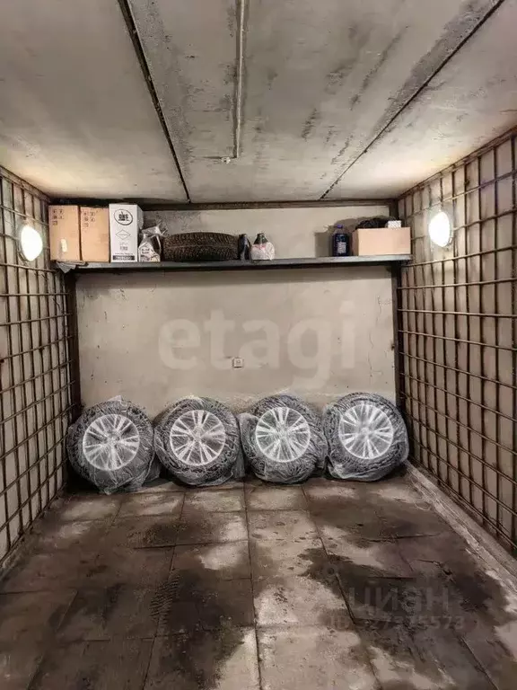 Гараж в Тюменская область, Тюмень ул. Максима Горького, 44 (19 м) - Фото 1