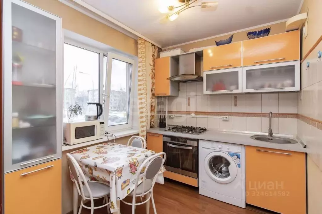 2-к кв. Тюменская область, Тюмень ул. Пермякова, 20 (45.0 м) - Фото 1