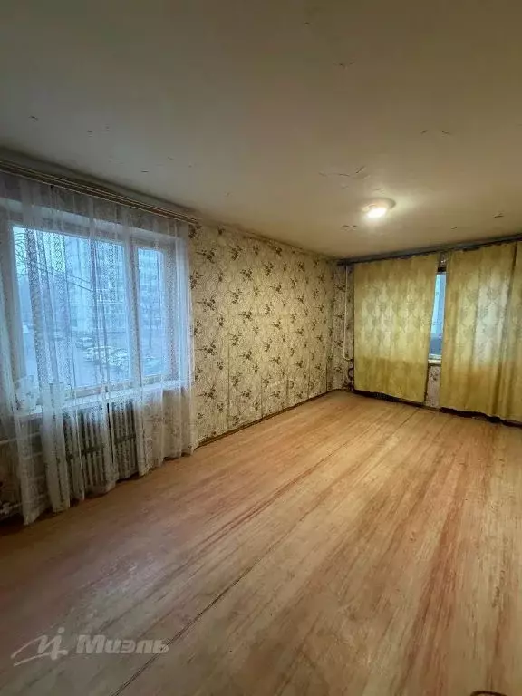 Продается 3-комнатная квартира - Фото 1