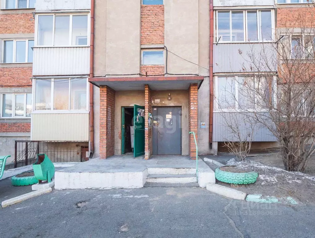 2-к кв. Бурятия, Улан-Удэ Ермаковская ул., 37 (46.2 м) - Фото 1