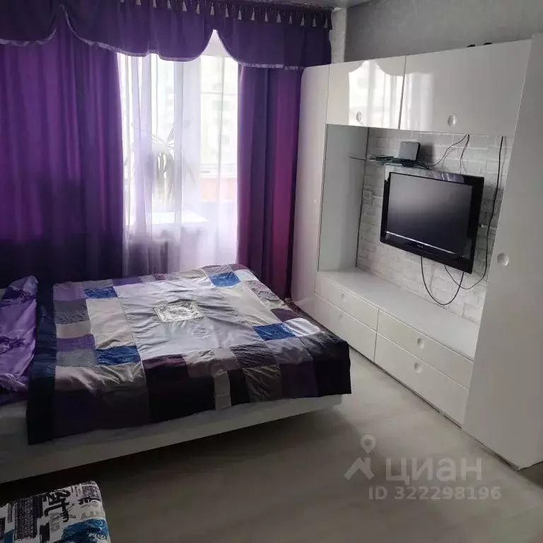 1-к кв. Свердловская область, Екатеринбург ул. Маневровая, 19 (32.0 м) - Фото 1