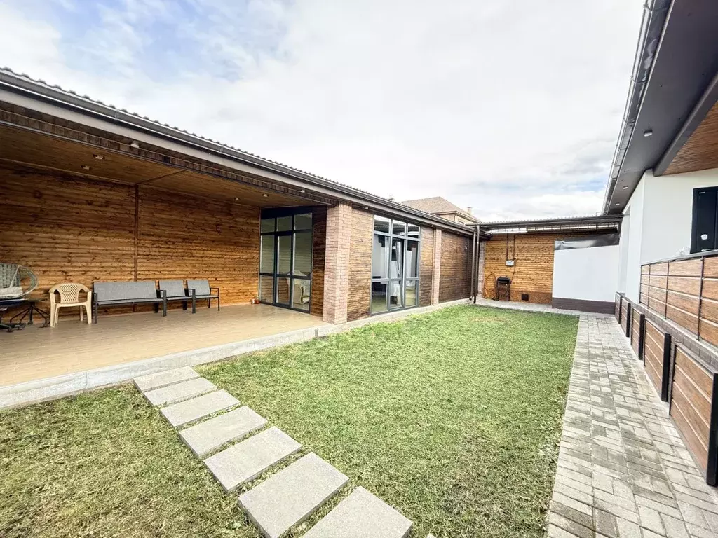 Дом в Северная Осетия, Владикавказ Дарьял СТ,  (140 м) - Фото 1