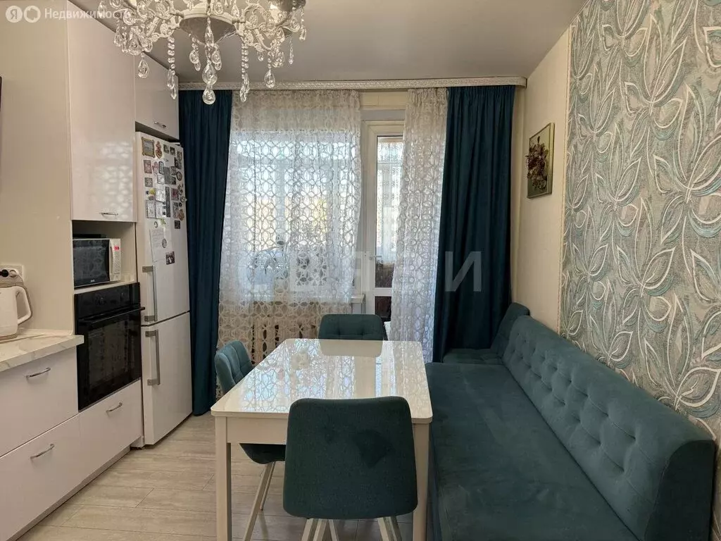 3-комнатная квартира: Тюмень, Камчатская улица, 2 (65 м) - Фото 2