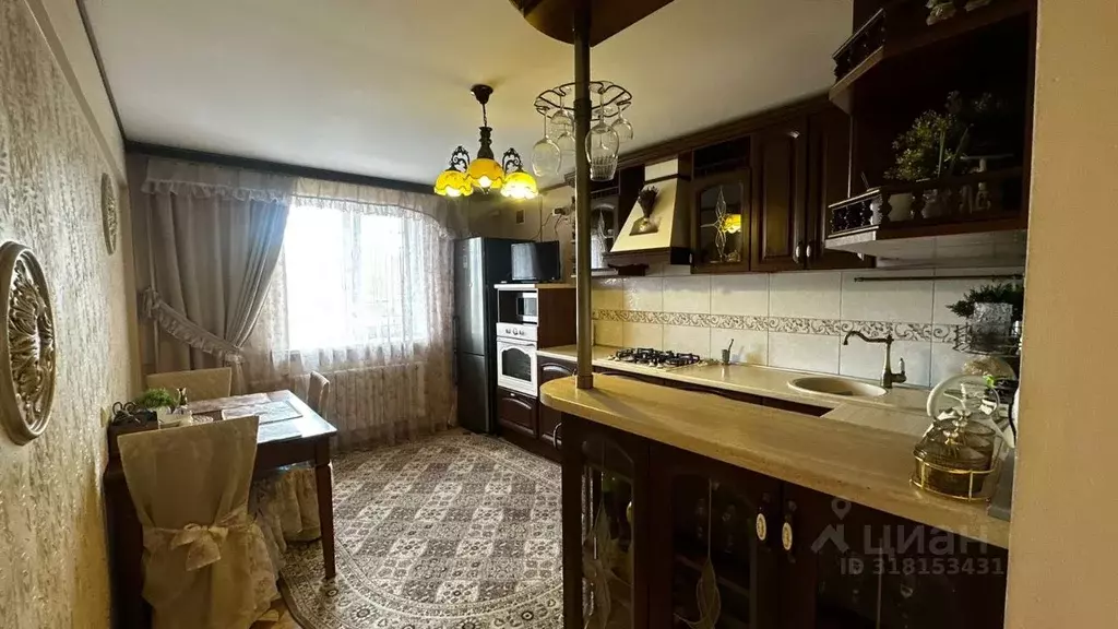 2-к кв. Омская область, Омск просп. Мира, 165/2 (73.2 м) - Фото 1