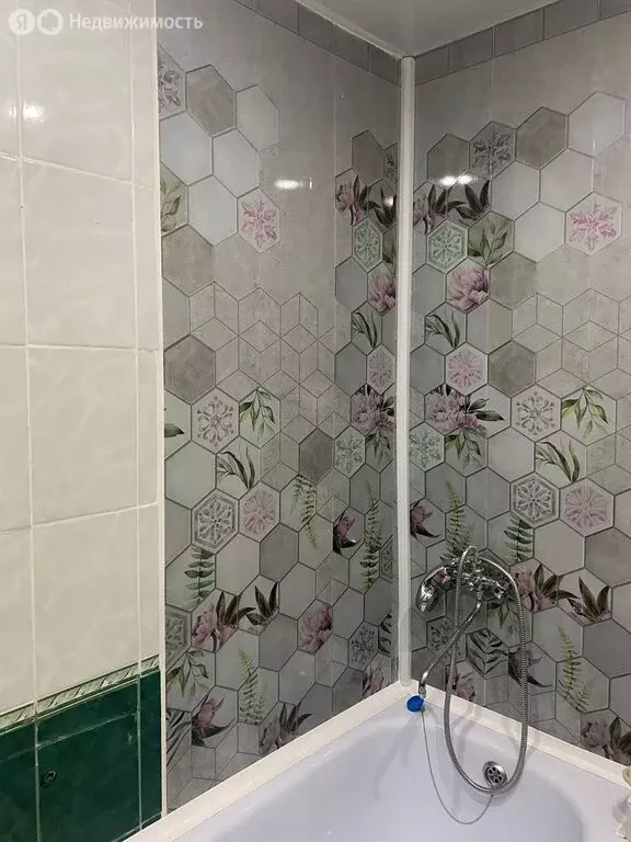 1к в 5-комнатной квартире (14 м) - Фото 0