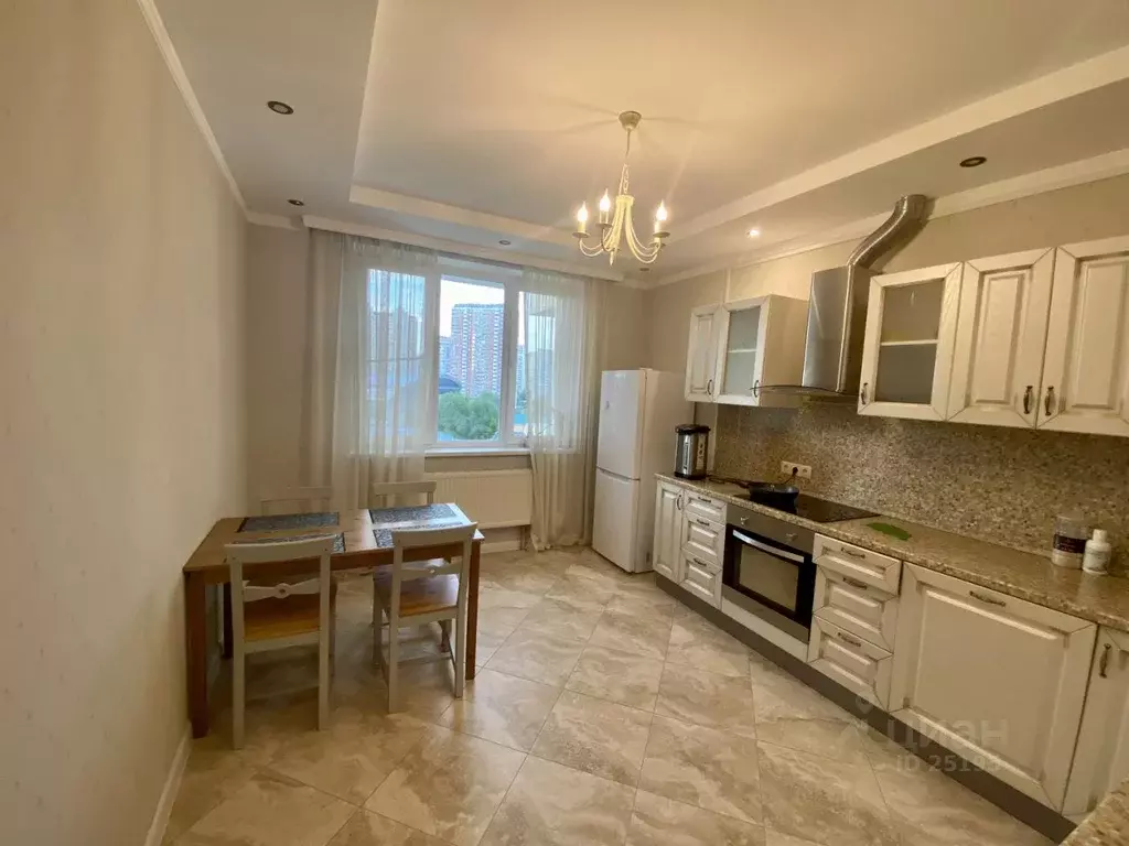 3-к кв. Московская область, Красногорск бул. Павшинский, 36 (110.0 м) - Фото 0