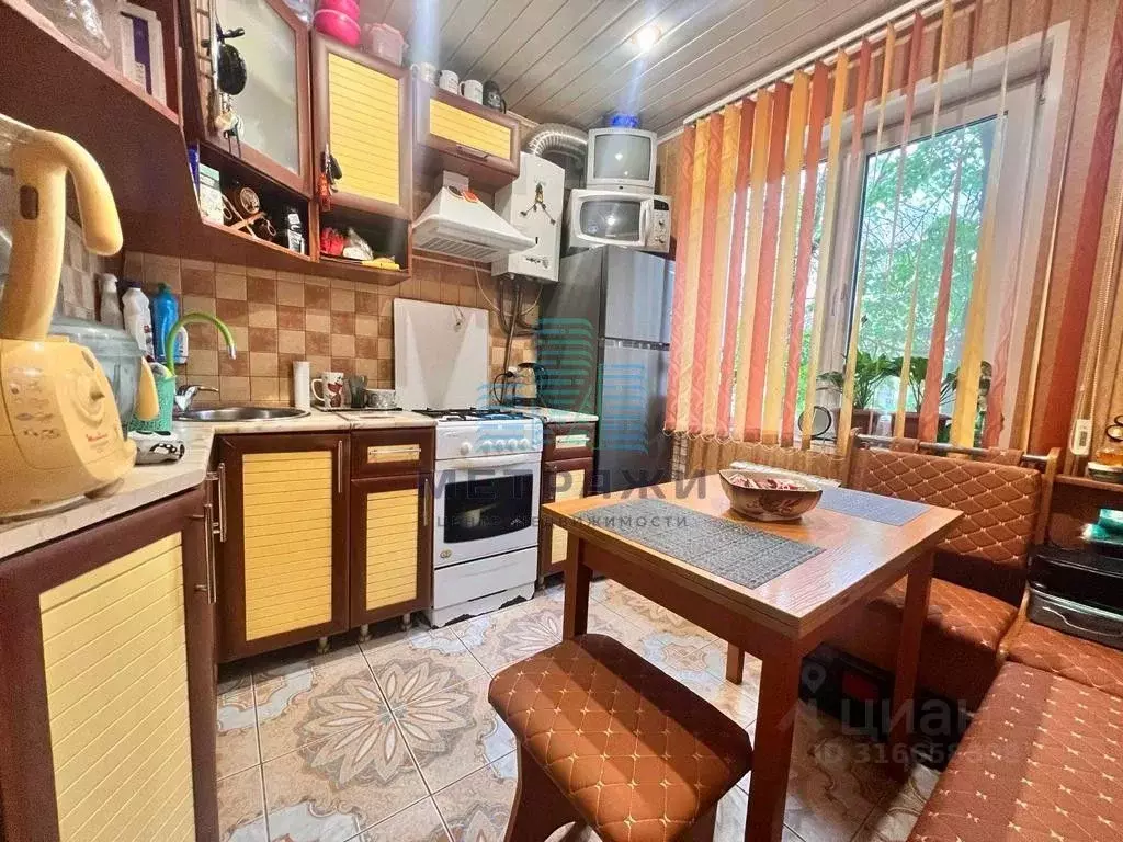 2-к кв. Калужская область, Калуга ул. Болотникова, 16 (45.1 м) - Фото 0