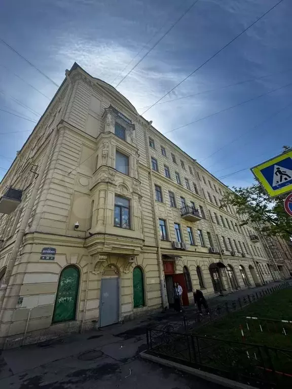 Комната 23 м в 8-к., 5/6 эт. - Фото 0