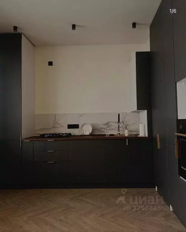 2-к кв. Саха (Якутия), Якутск ул. Чкалова, 2 (80.0 м) - Фото 2