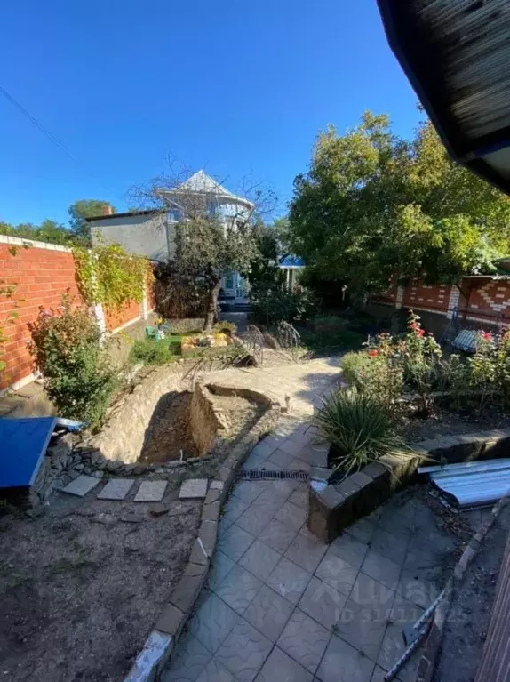 Дом в Краснодарский край, Ейск ул. Карла Маркса (211 м) - Фото 0