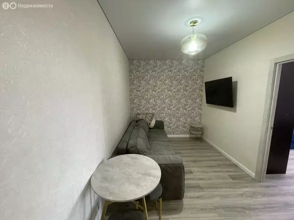 2-комнатная квартира: Красногорск, Заводская улица, 18к2 (50 м) - Фото 2