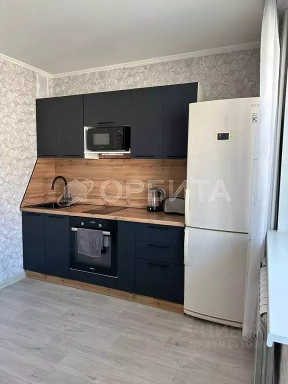 1-к кв. Тюменская область, Тюмень ул. 50 лет Октября, 80к1 (37.8 м) - Фото 1