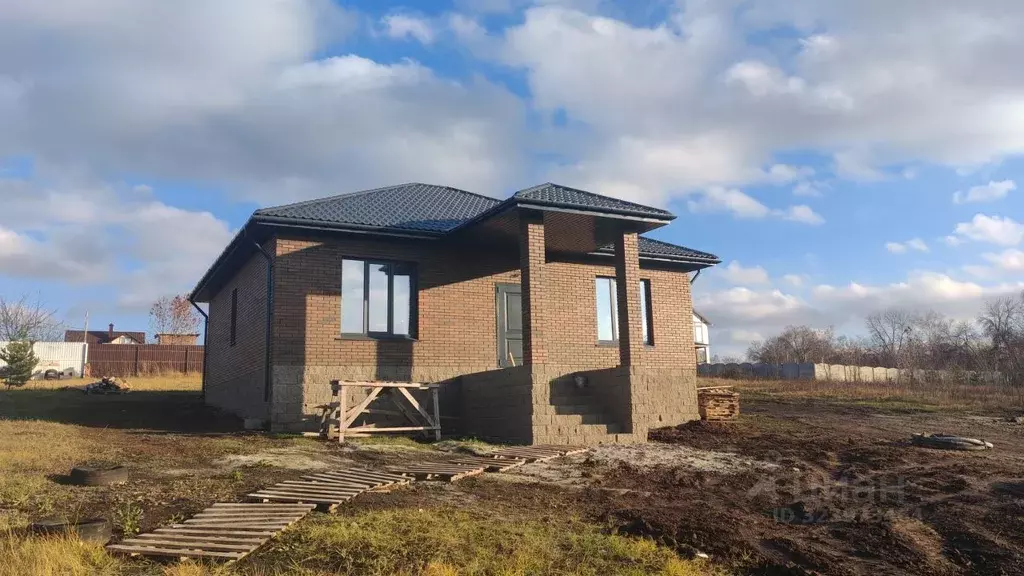 Дом в Белгородская область, Белгородский район, с. Стрелецкое 59 (115 ... - Фото 1