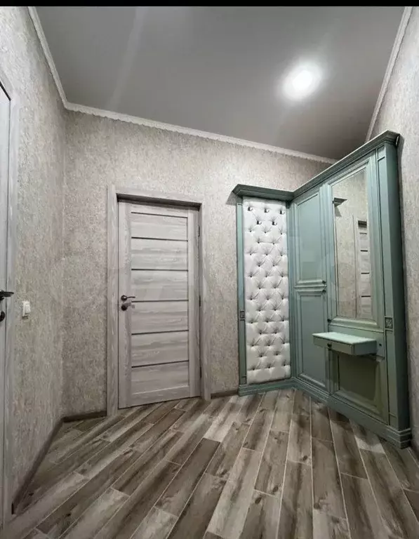 3-к. квартира, 116 м, 2/4 эт. - Фото 1