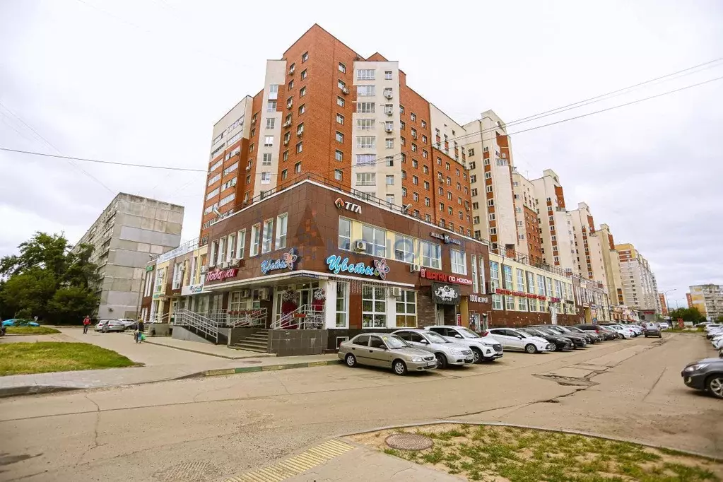 Коммерческое помещение с Арендатором, 295 кв.м на ул.Мещерский б-р д.7 ... - Фото 0