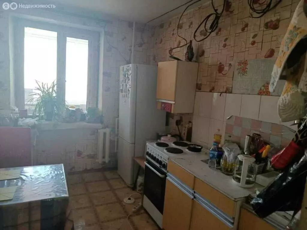 4-комнатная квартира: село Чигири, 1-я Тепличная улица, 16 (81 м) - Фото 1