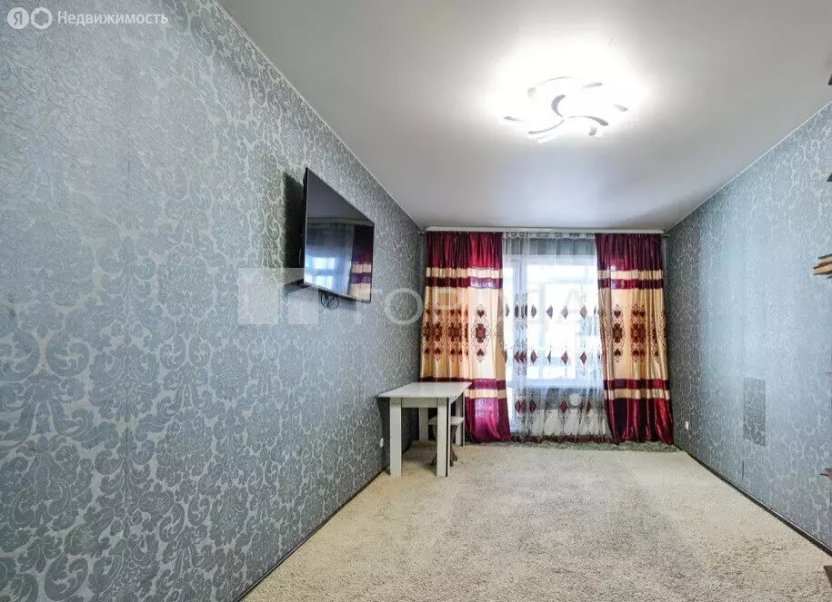 2-комнатная квартира: Барнаул, проспект Ленина, 126 (30 м) - Фото 2