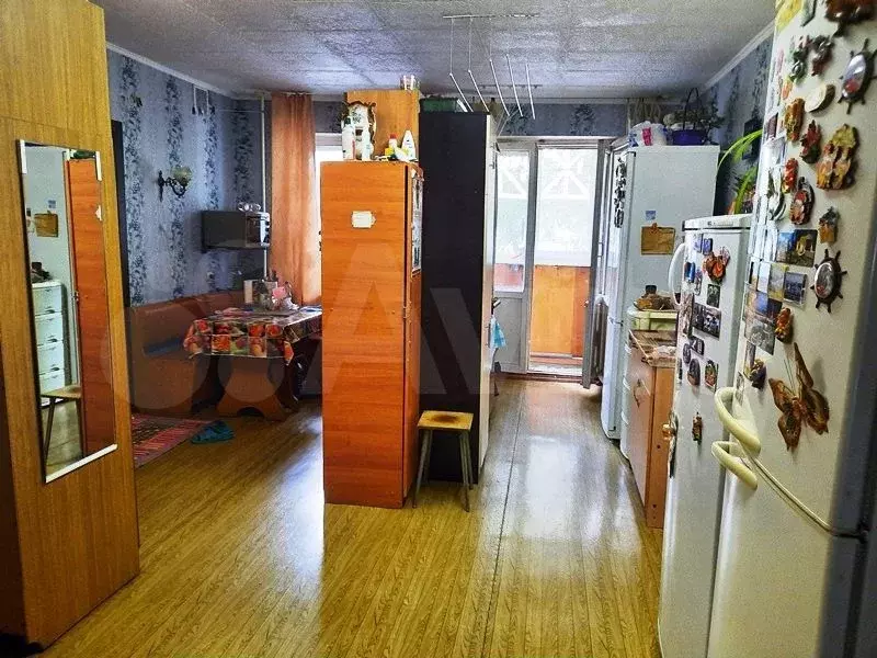 Комната 12 м в 1-к., 1/9 эт. - Фото 0