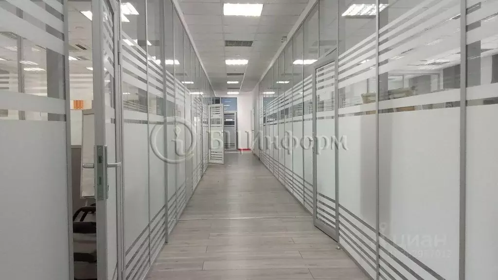 Офис в Санкт-Петербург Воронежская ул., 5к3 (150 м) - Фото 1