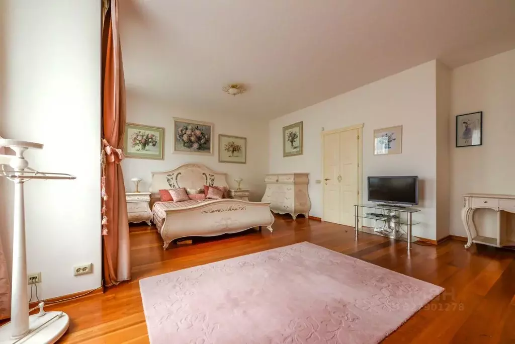 3-к кв. Санкт-Петербург Барочная ул., 12 (110.0 м) - Фото 1