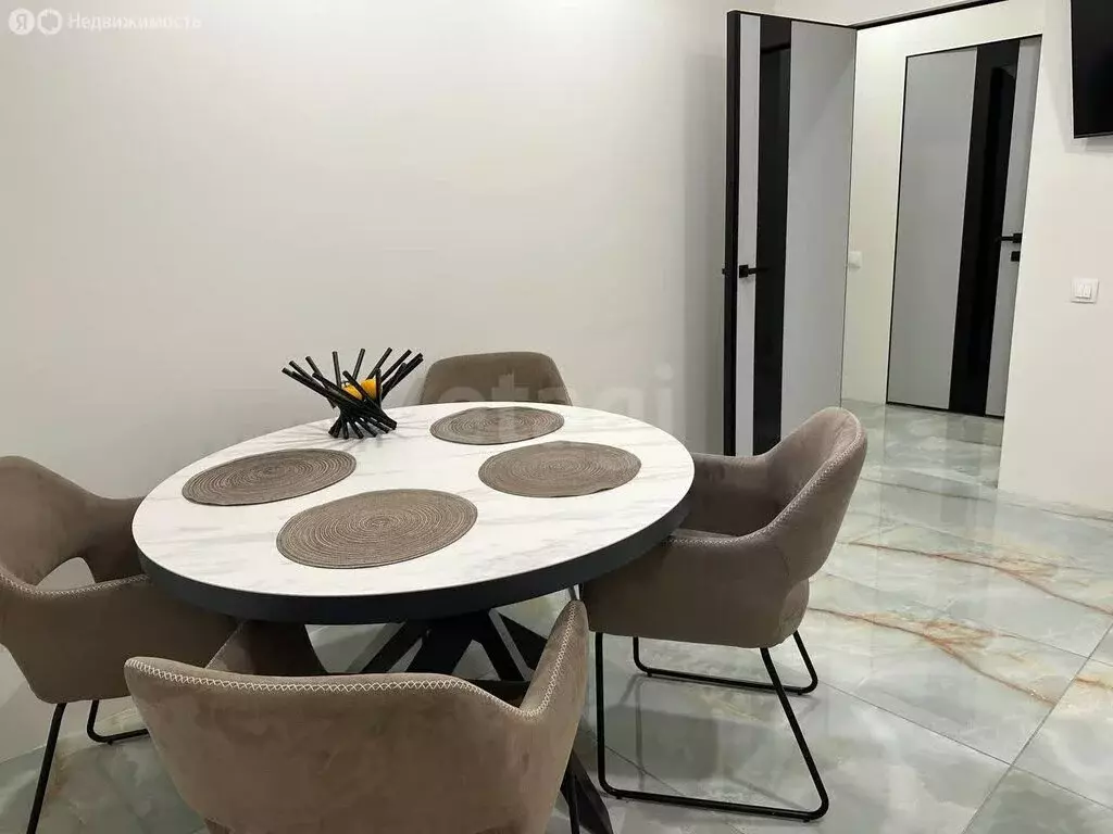 2-комнатная квартира: Пермь, улица Николая Островского, 52 (59.75 м) - Фото 2