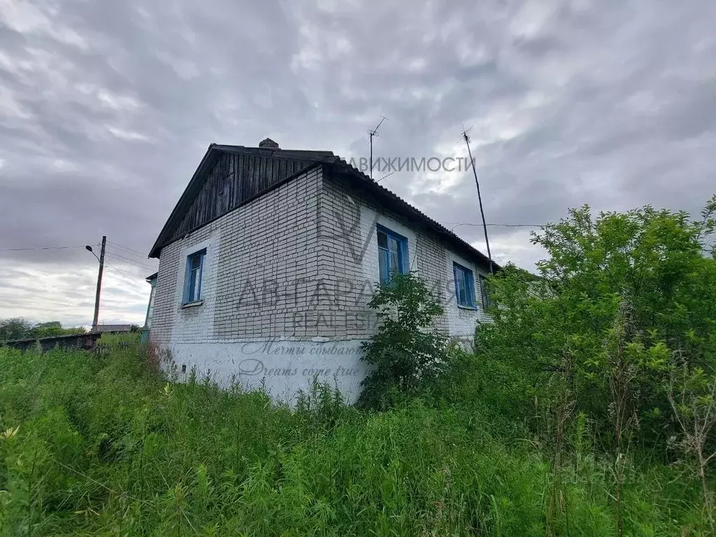 Дом в Хабаровский край, Комсомольский район, с. Пивань Лесная ул., 4А ... - Фото 0