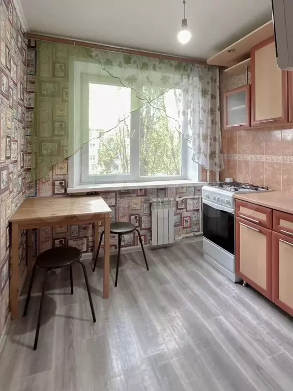 2-к. квартира, 41 м, 4/5 эт. - Фото 0