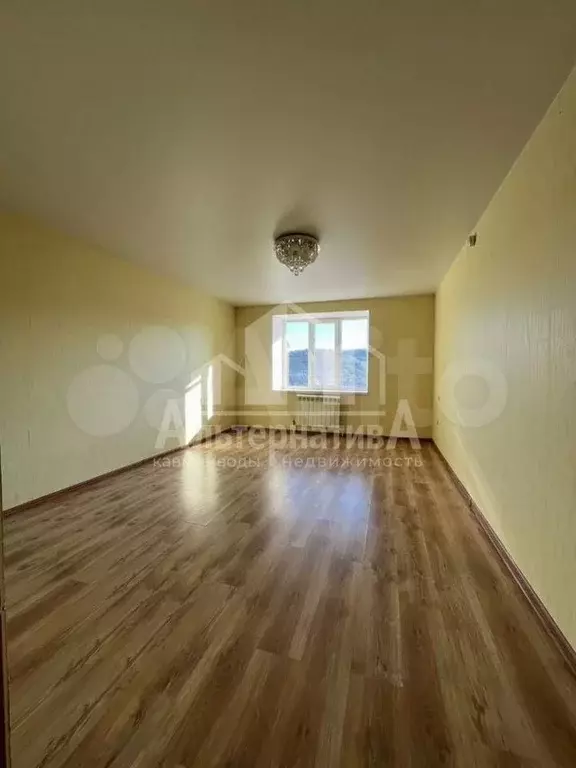3-к. квартира, 83 м, 5/5 эт. - Фото 1