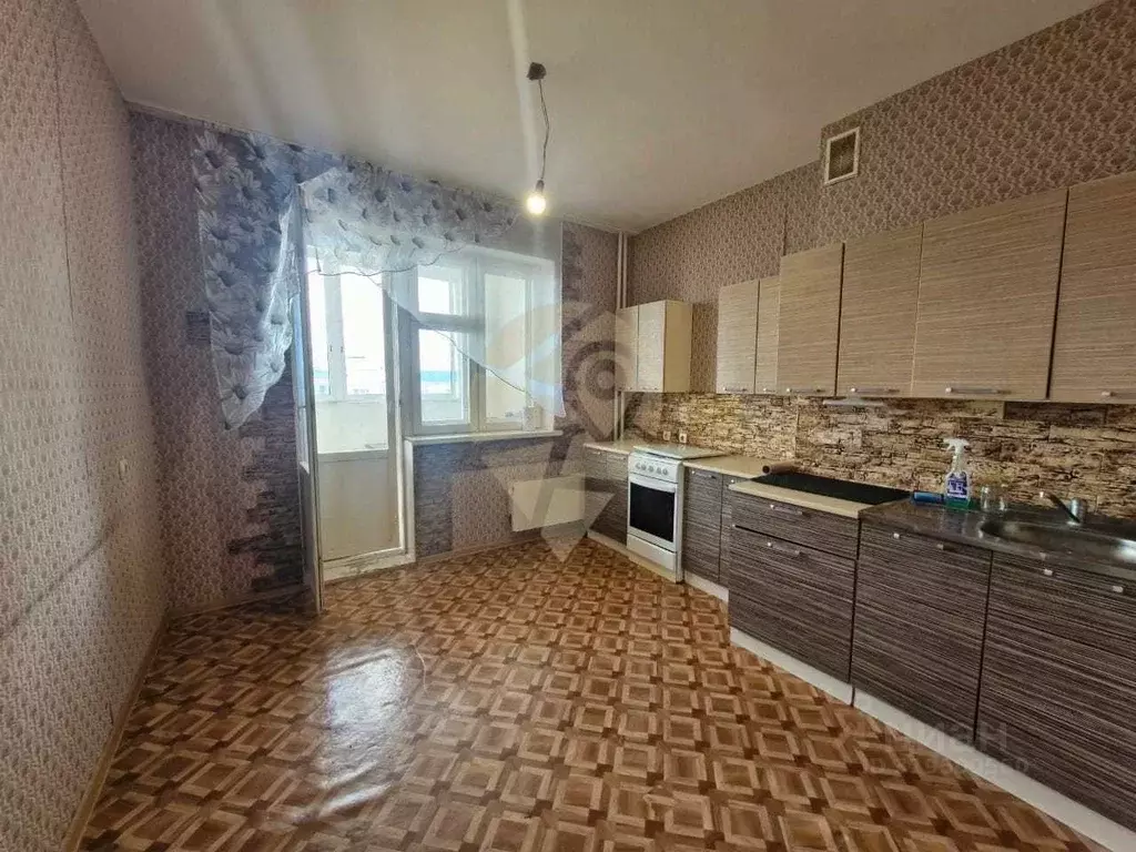 3-к кв. Белгородская область, Старый Оскол Степной мкр, 7 (84.0 м) - Фото 0