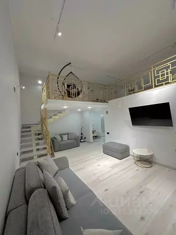 2-к кв. Кабардино-Балкария, Нальчик ул. Тлостанова, 32 (120.0 м) - Фото 1