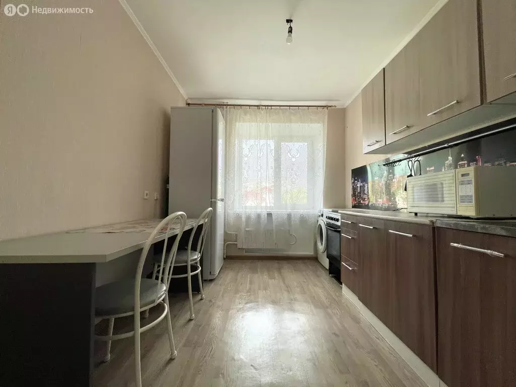 3-комнатная квартира: Тюмень, улица Московский Тракт, 177 (67 м) - Фото 1