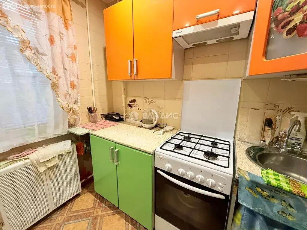 3-комнатная квартира: Смоленск, улица Багратиона, 15 (58 м) - Фото 1