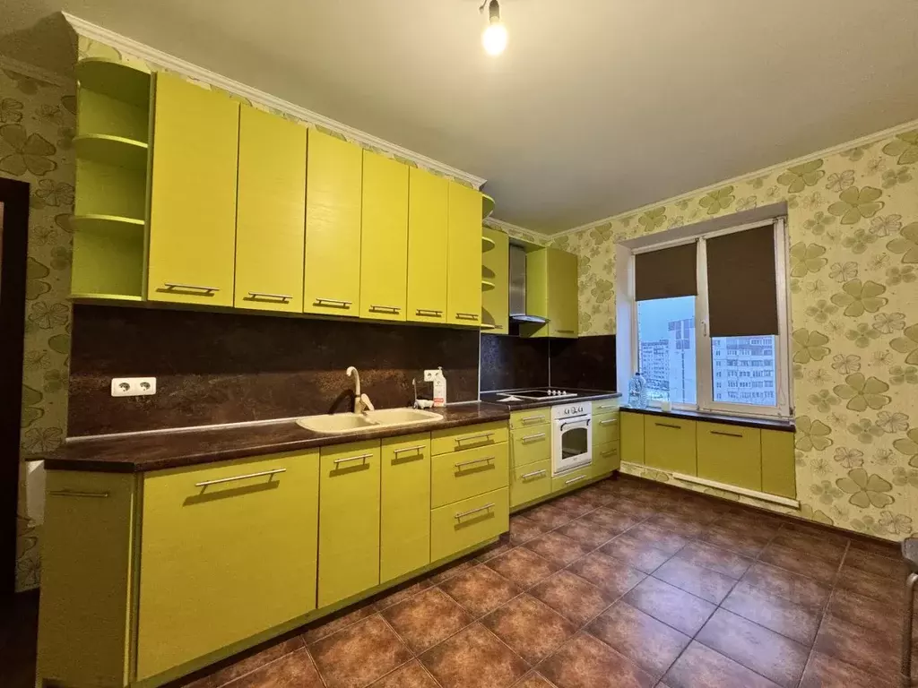 2-к кв. Псковская область, Псков Юбилейная ул., 40 (70.0 м) - Фото 1