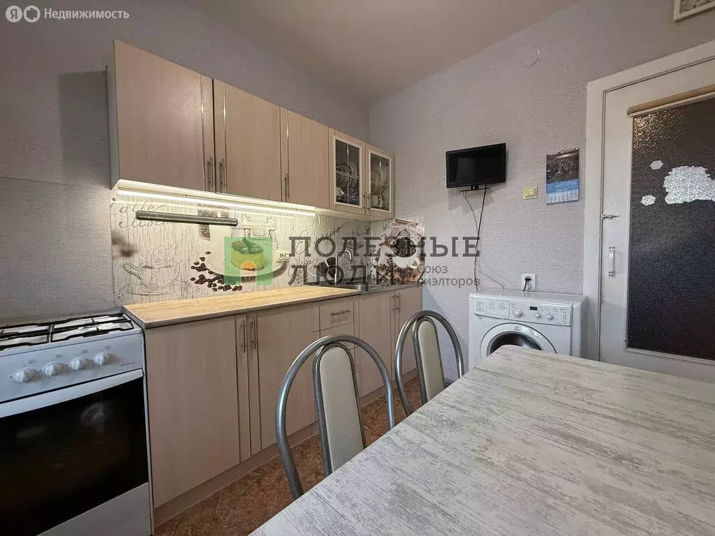 2-комнатная квартира: Ижевск, улица Е.М. Кунгурцева, 33 (44.6 м) - Фото 1