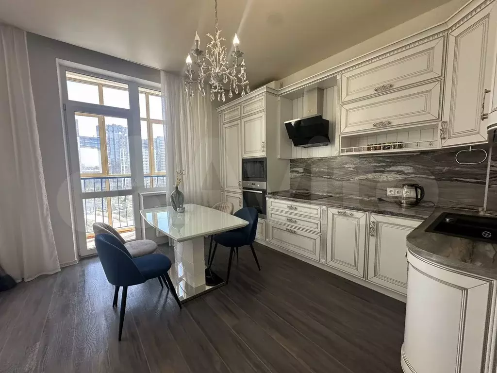 Квартира-студия, 56 м, 8/22 эт. - Фото 1