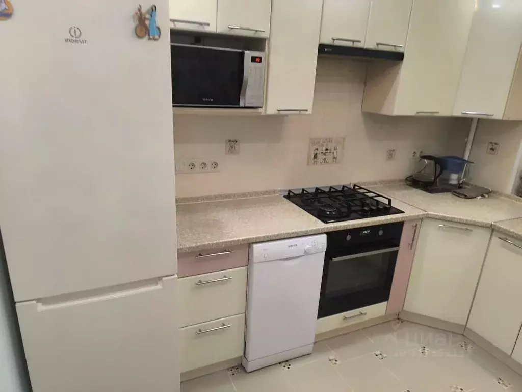 3-к кв. Татарстан, Казань просп. Ямашева, 94 (70.0 м) - Фото 2