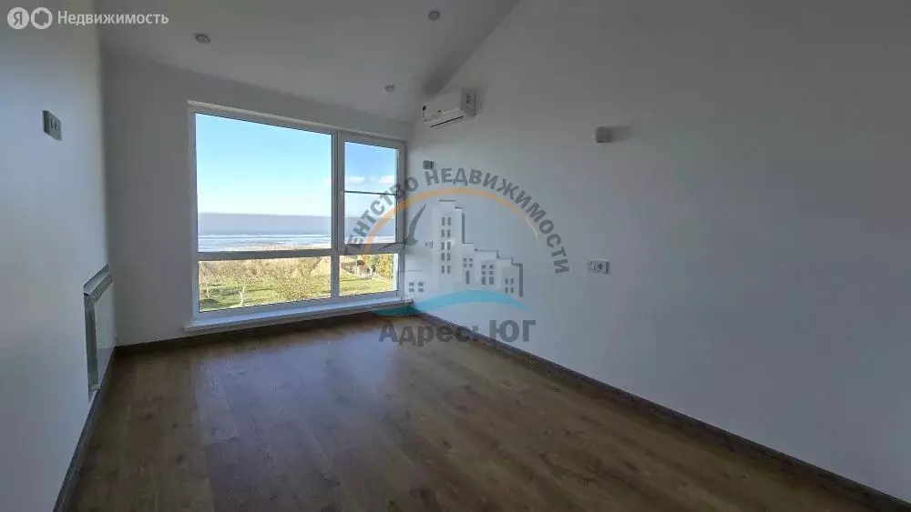 Дом в село Витязево, Кубанская улица (160 м) - Фото 2