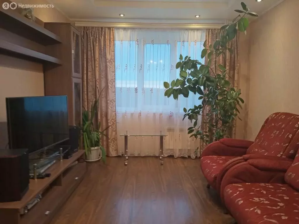 3-комнатная квартира: Соликамск, проспект Ленина, 34 (66.1 м) - Фото 2