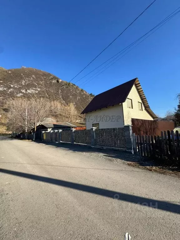 Дом в Алтай, Майминский район, с. Манжерок пер. Каменистый (93 м) - Фото 1