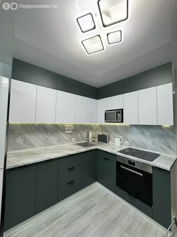 Квартира-студия: Киров, Нововятский район, улица Пушкина, 36к1 (23.2 ... - Фото 1