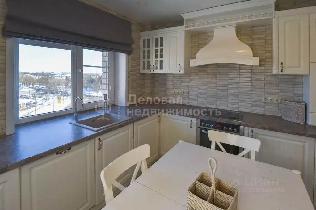 3-к кв. Новгородская область, Великий Новгород просп. Мира, 44/20 ... - Фото 1