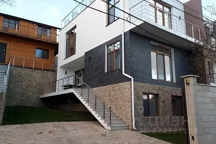 Дом в Крым, Ялта муниципальный округ, Гурзуф пгт ш. Гурзуфское, 8Ж ... - Фото 1