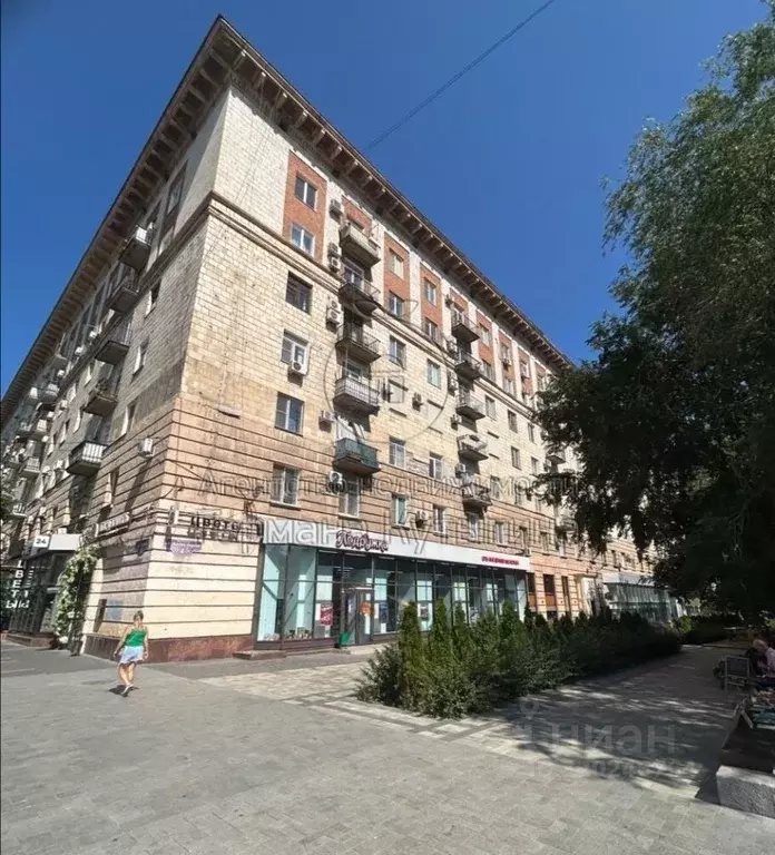 3-к кв. Волгоградская область, Волгоград ул. Аллея Героев, 4 (79.1 м) - Фото 0