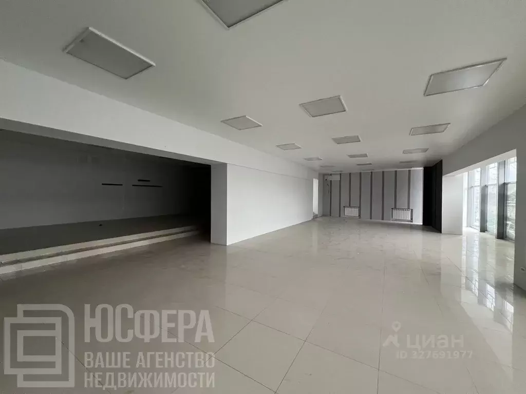 Помещение свободного назначения в Волгоградская область, Волгоград ул. ... - Фото 1